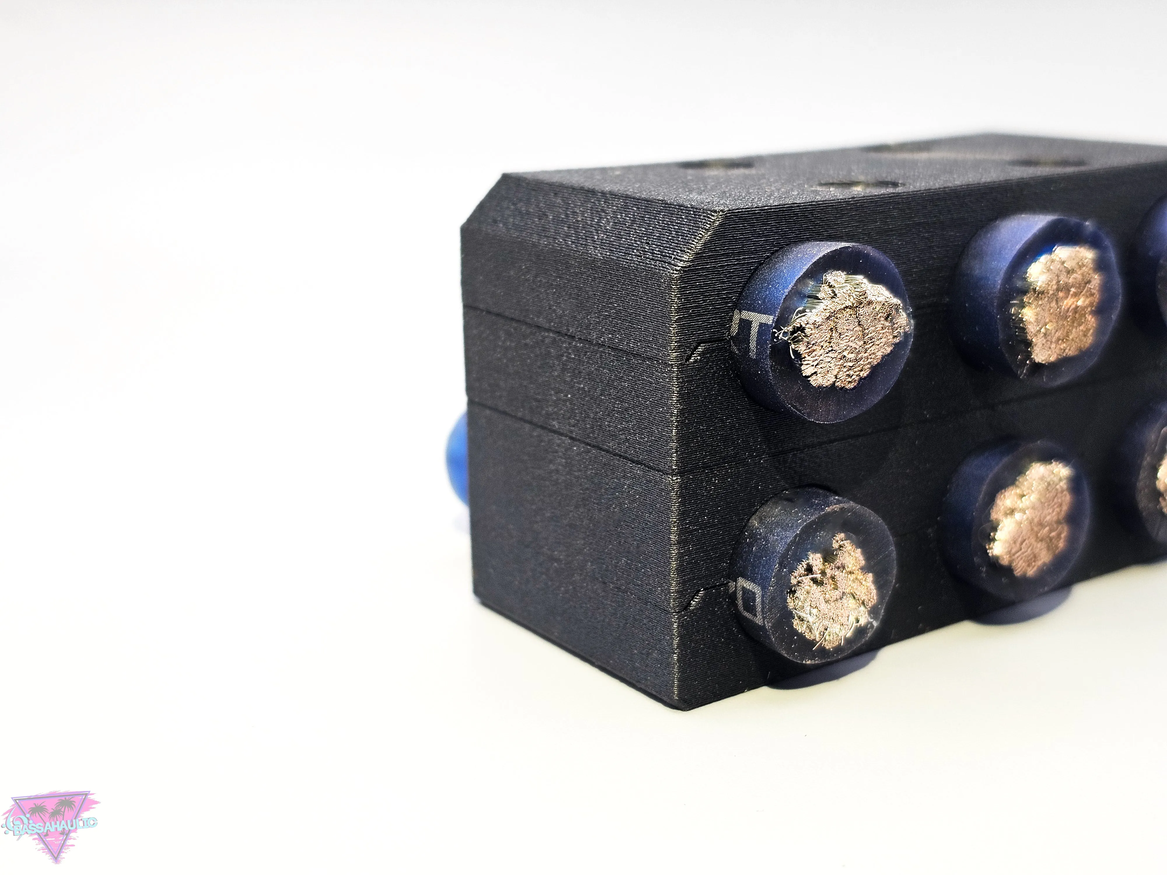 1/0 Gauge (Brand Specific)