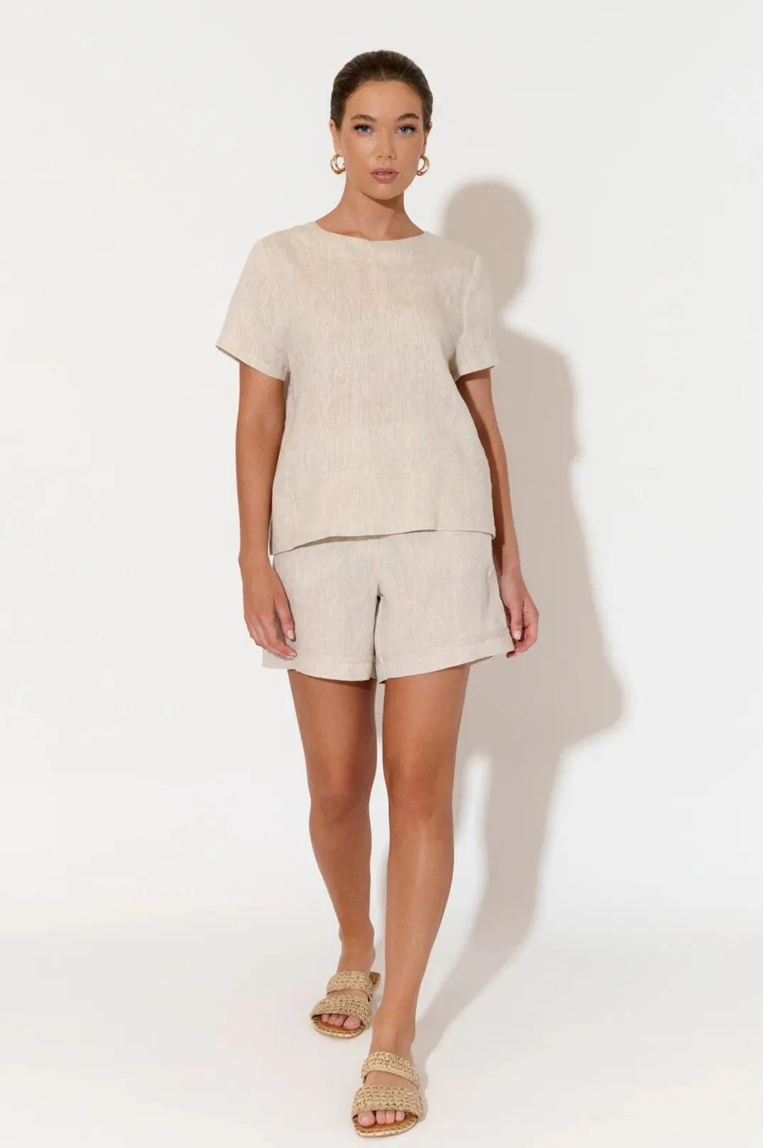 AJD1766 KITA SHORT SLEEVE BUTTON BACK TOP