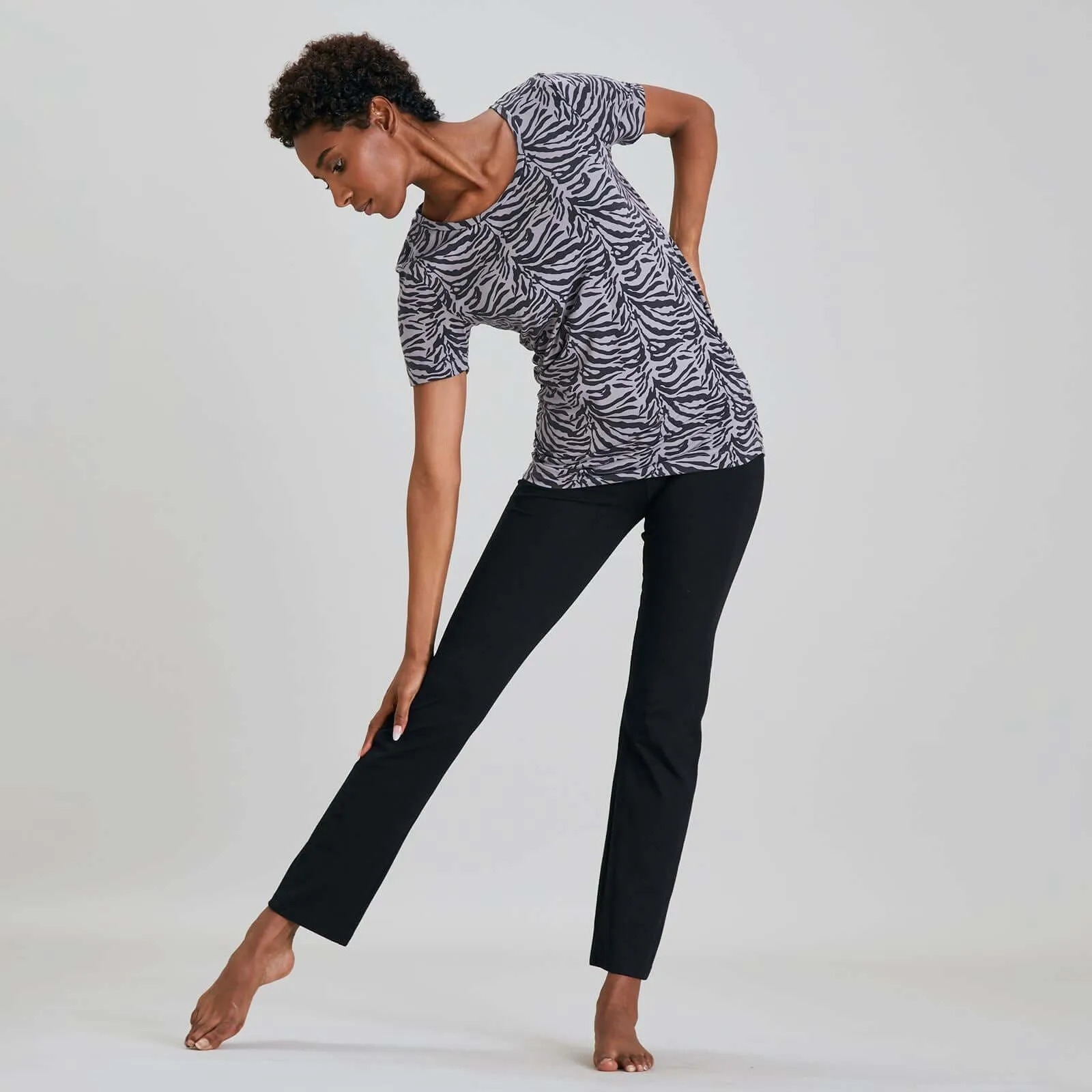 Asquith Bend It Short Sleeve Longline Cotton Tops