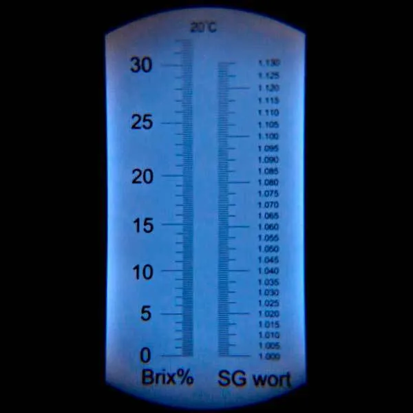 Brix/Specific Gravity Refractometer w/ATC