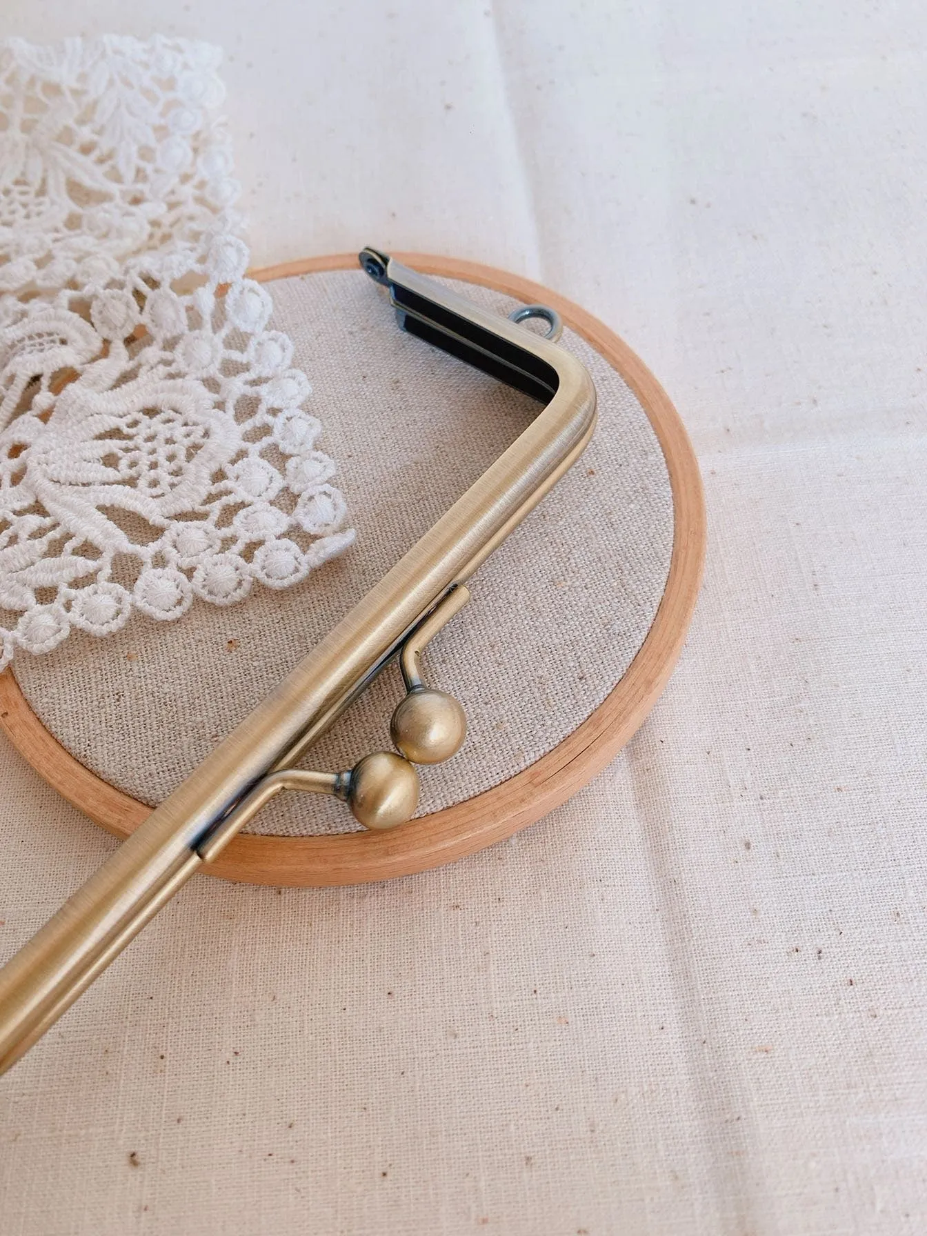 Bronze Purse Frame Kiss Lock Bag Frame Glue In Style 13.5cm x 5.5cm