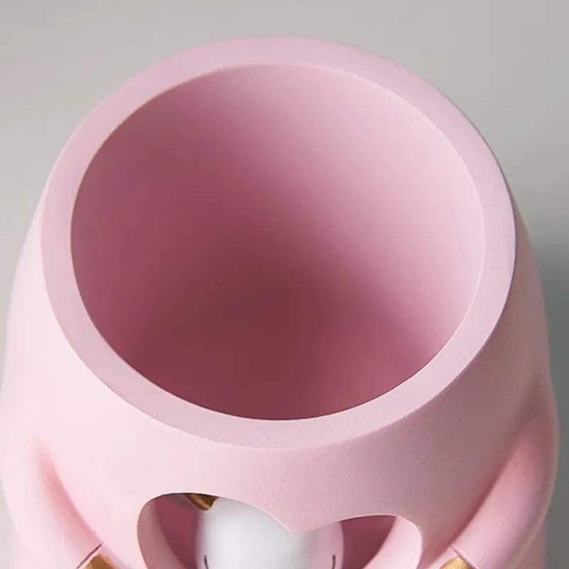 Creative Cow Craft Pen Holder
