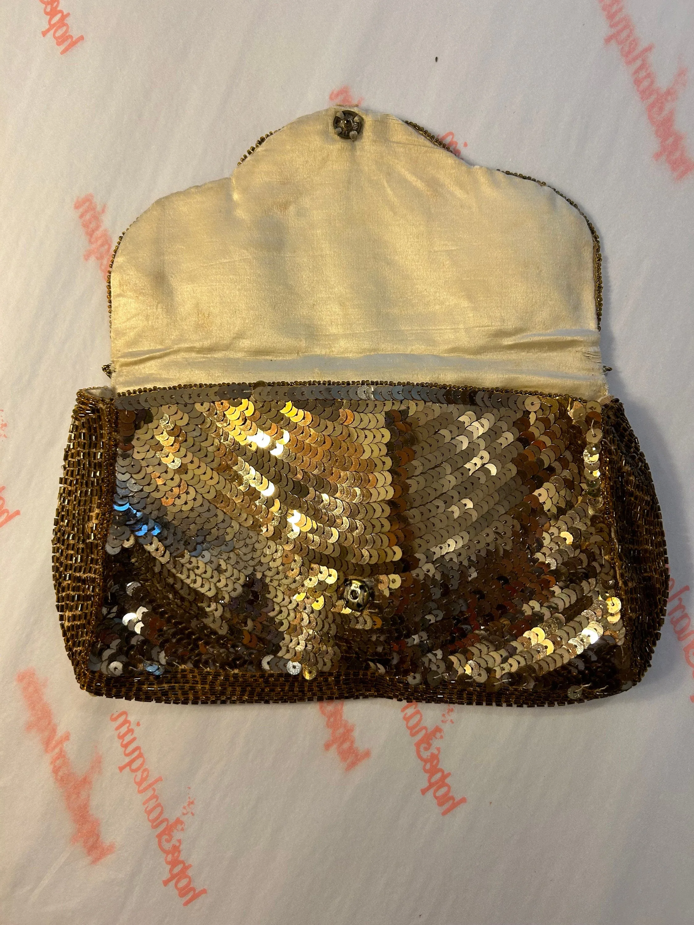 Divine 1930s sequin evening bag
