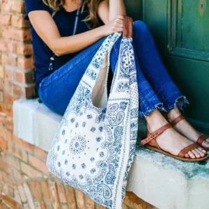Endless Harmony Carry-All Bag