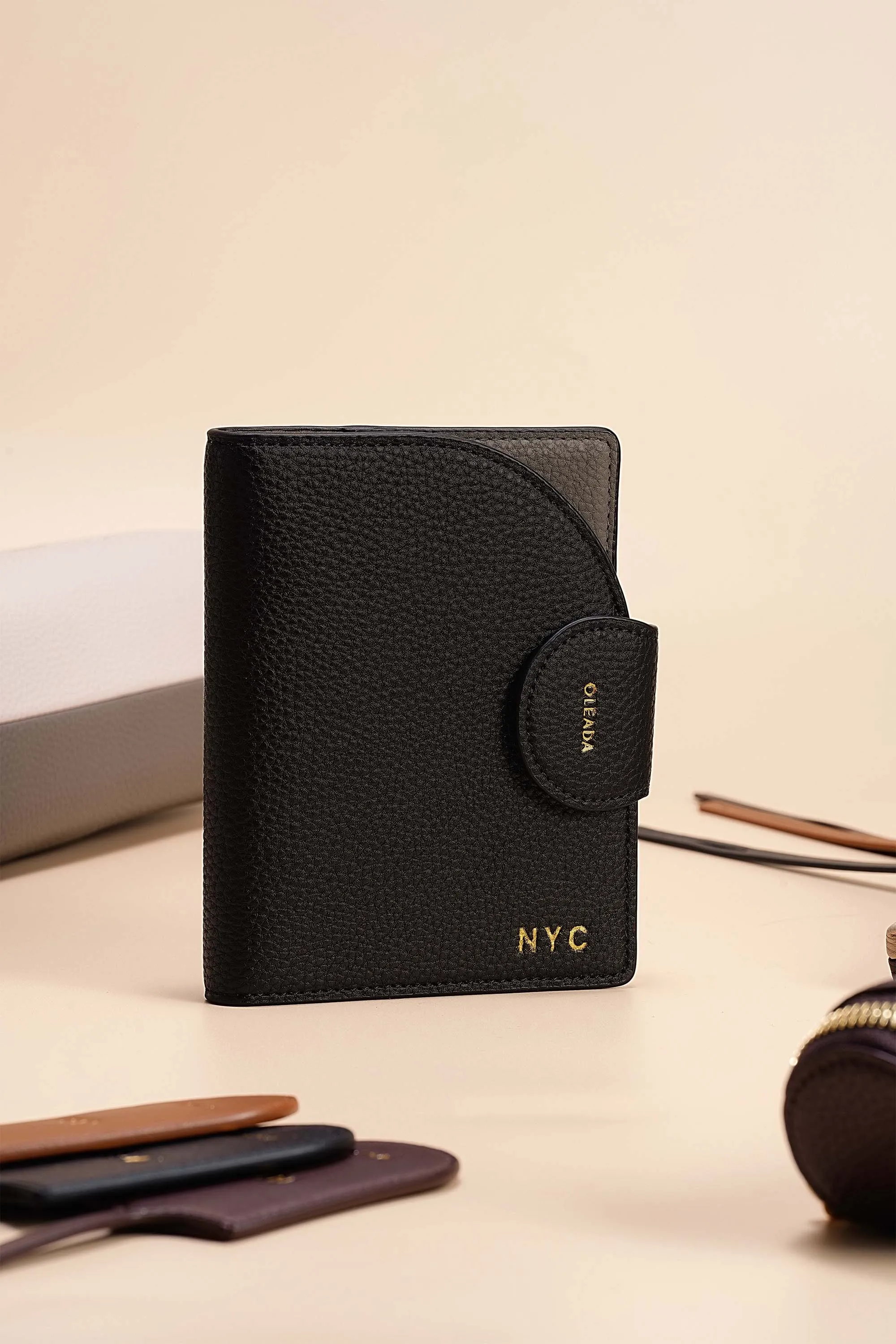 Jet-set Passport Holder