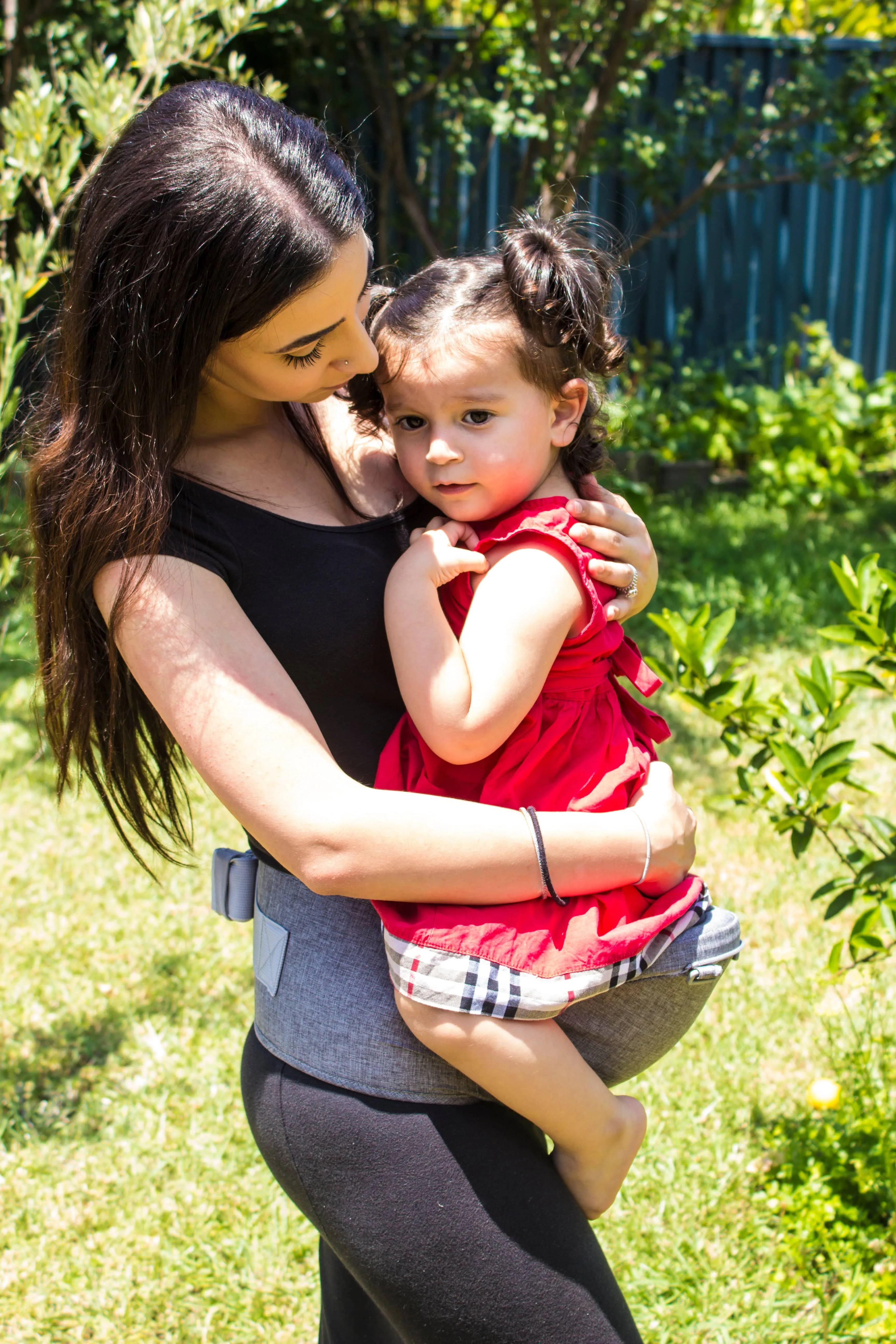 Love N Care |  Baby Carrier Hipsta