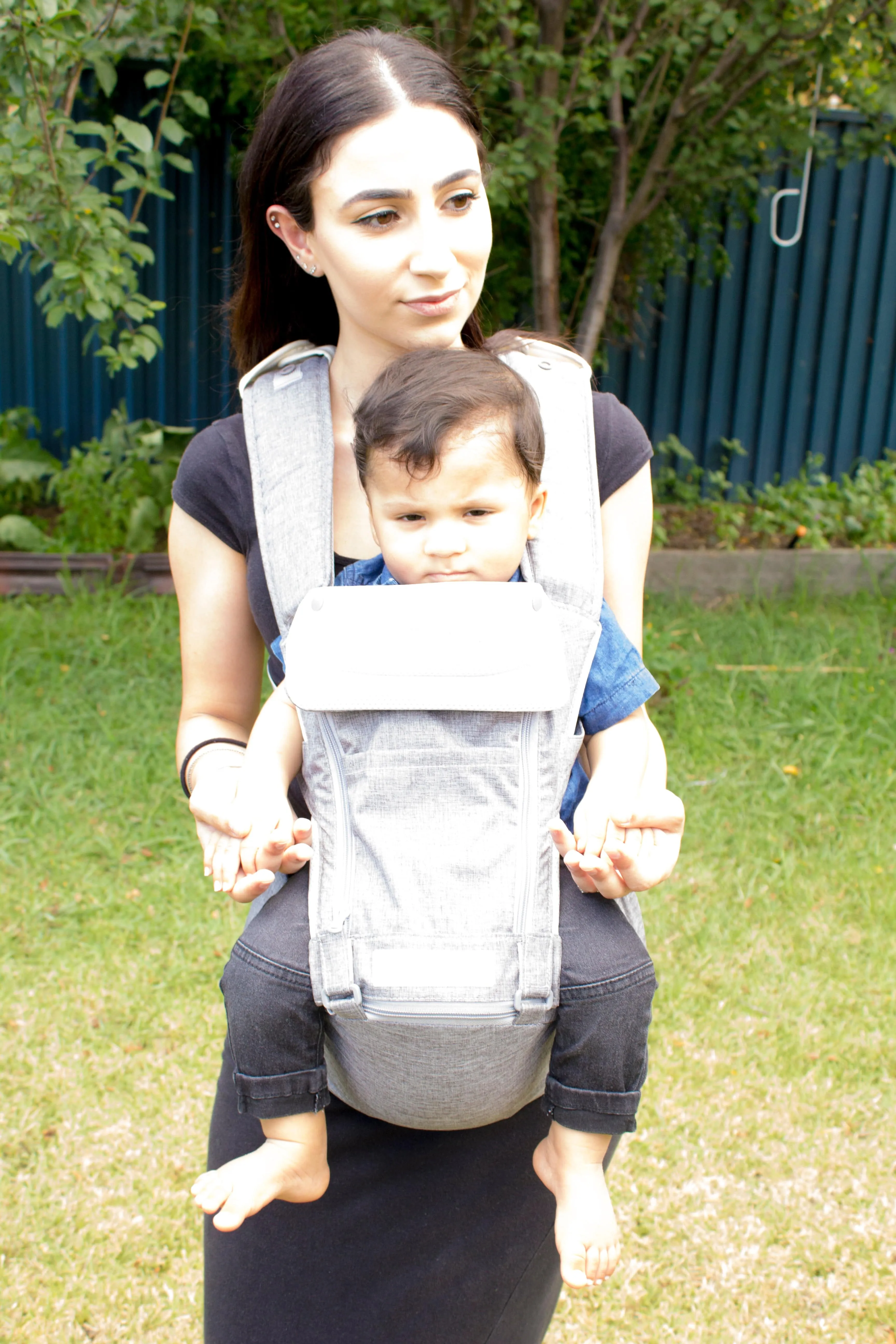 Love N Care |  Baby Carrier Hipsta