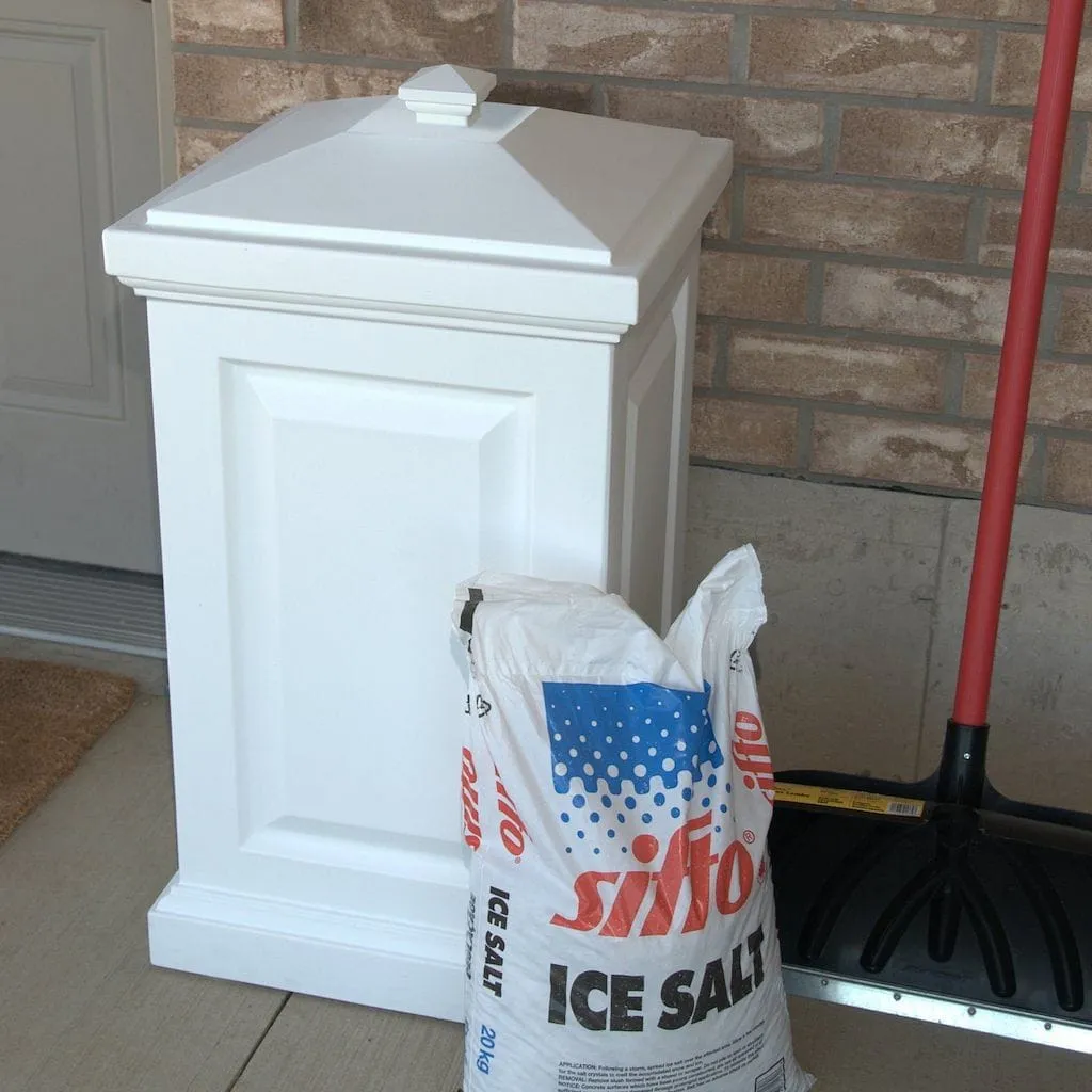Mayne Berkshire Storage Bin in White
