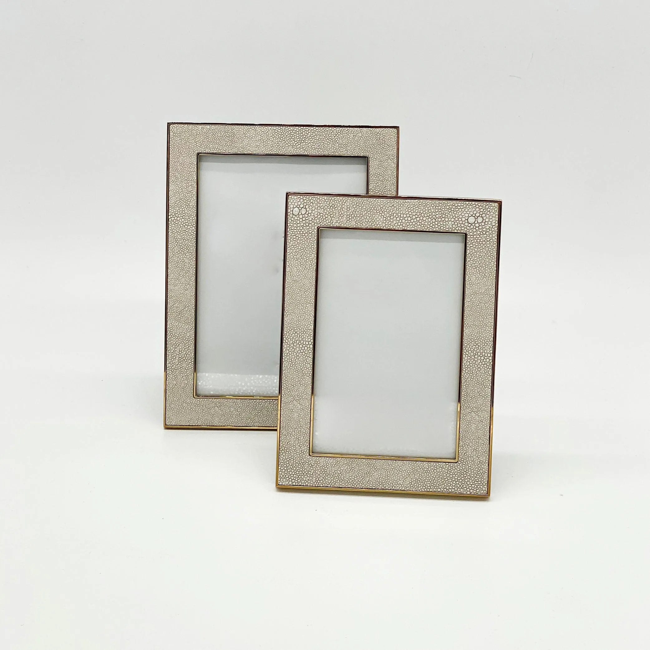 White/Gold Shagreen Frame | 5 x 7"