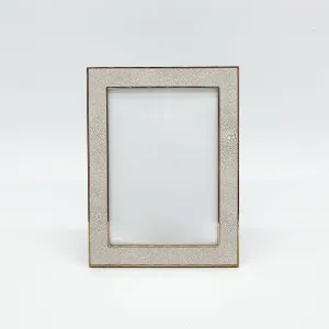 White/Gold Shagreen Frame | 5 x 7"